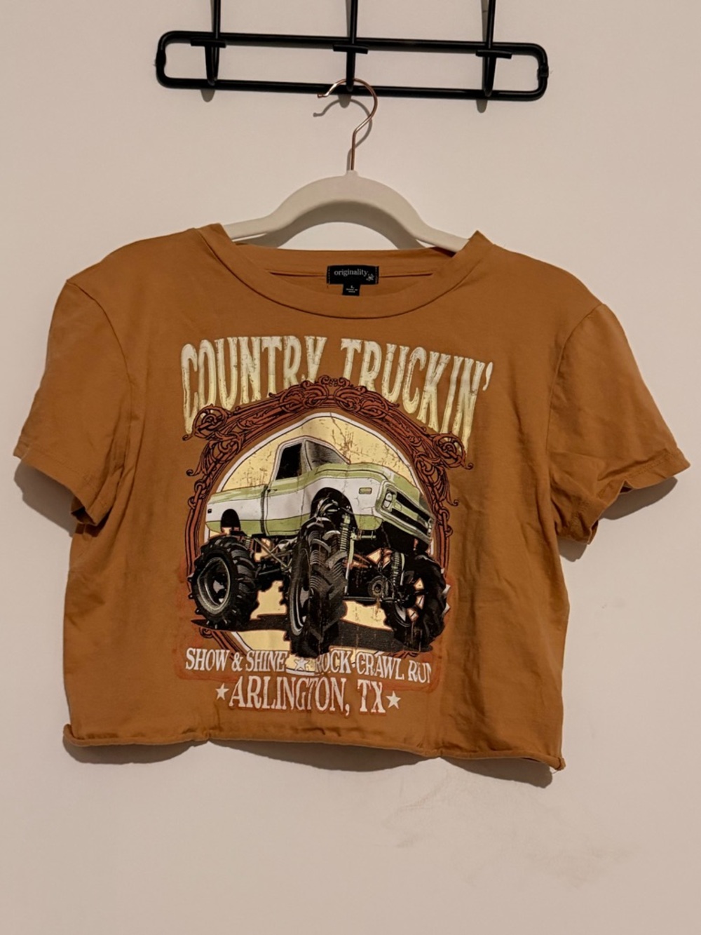 Country Truckin' Crop Tee - Mustard